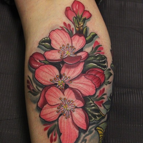 tattoosbyroger-starcitytattoo:#dogwood #flowers from this morning. #electricink #Roanokeva
