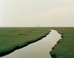 luneballoon:  Mont Saint-Michel, Normandy, France 2002 by Nadav Kander 