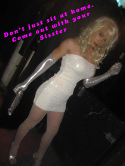 dressupnikki:  Follow me at: Nikki’s Play Room