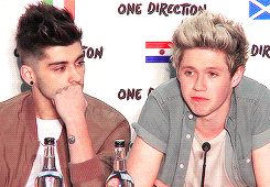 zaynsxo:  Zayn staring at Niall (◠‿◠✿) (c) 