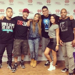 mizzjasminevillegasnewz:  Hanging with the