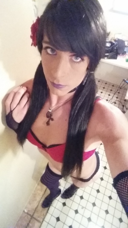 AndiAnnScarlett.