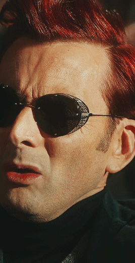 DAVID TENNANT As CROWLEYGOOD OMENS 2x02