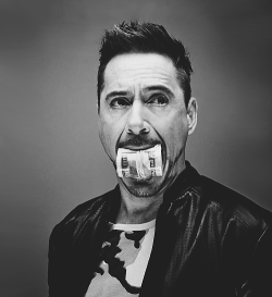  Robert Downey Jr for Entertainment Weekly’s