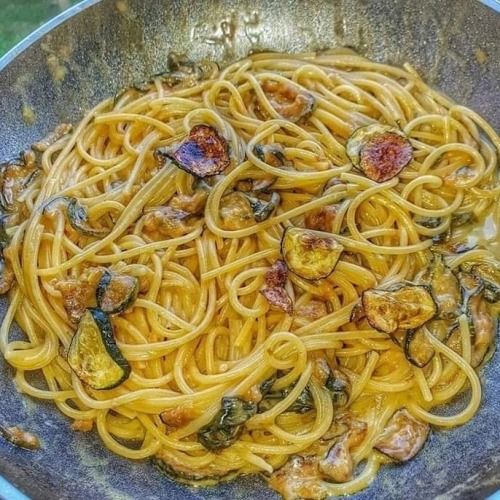 SEGNATEVI LA RICETTA😋😋Come fare gli Spaghetti alla Nerano: cosa occorre e preparazione😋 #ricetta ▶▶...