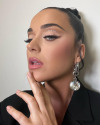 Porn dailykaty:katyperry: You wanna pizza me? photos