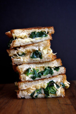 gastrogirl:  spinach and artichoke grilled cheese. 