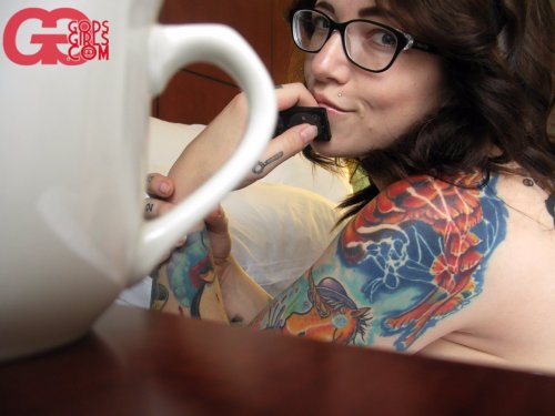 genevaface:  Jes [[But First, Coffee]]] join GodsGirls.com for 50% off 
