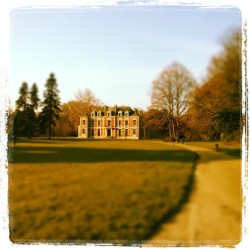 #maison #prairie #parc  #Gaudiniere #verdure #printemps #instasun #instagram  #instaweek #instaPaques #Pâques #lapin #promenade #balade #chocolat #goodday  #NANTES #bois #loireAtlantique #France