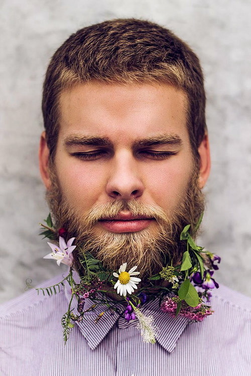 abeautifulindiscretion:  Flower Beard