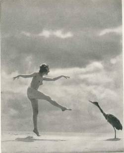 around-here:Sand Cranes by J. W. Pondelicek in Theatre Magazine, January 1923 via /r/OldSchoolCoolNSFW http://ift.tt/1XskWwr