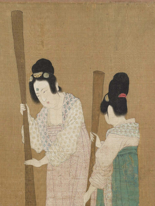 “Women preparing newly woven silk” by Tang dynasty painter Zhang Xuan, 1100-1133