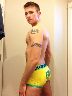 chad-hunter:  I got a new pair of underwear today. 