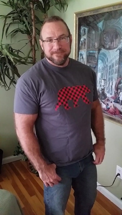 Check out my new graphic tee from 928Apparel pro.teechip.com/stores/928apparel