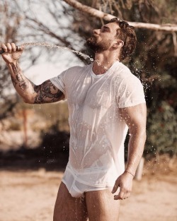 shyguypisces:Alexander Abramov 🧡😱🧡😍🧡😱🧡