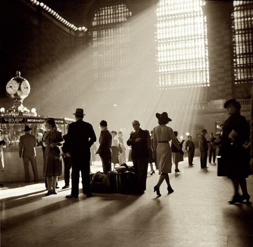 gh3ttobird:  crossconnectmag:  Photography of the Grand Central Terminal 100 Year Anniversary - New York City  One of the grandest buildings in New York City, the Grand Central  Terminal is as relevant today as it was when it first opened back in the