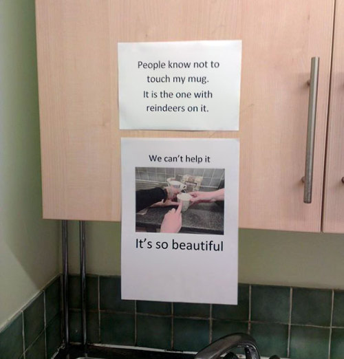 amroyounes:Passive aggressive office notes that are so funny that you can’t even be mad.