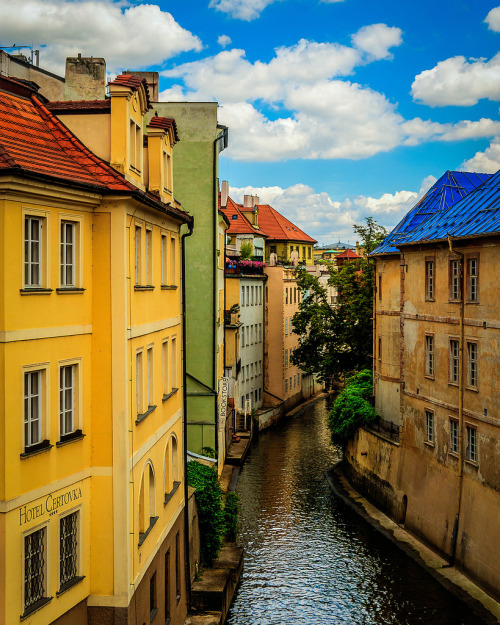 Čertovka Hotel, Prague / Czech Republic (by Peter Nilsson ).