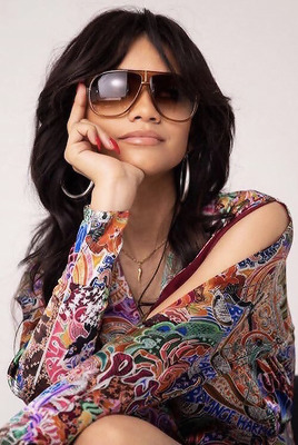 neverfarbehind: Zendaya Coleman | Tommy x Zendaya