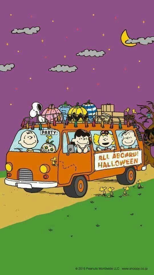 mischief-night:  Charlie Brown Halloween Lockscreens  Send a request 🎃 