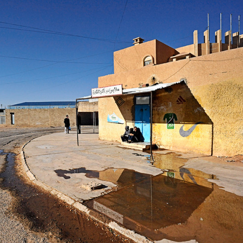 hieronymus evers: Urban Sahara Series of photographs taken in small towns in the Algerian Sahara.