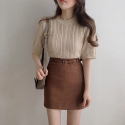 amberlpreston:  Simple Belt Mini Skirt