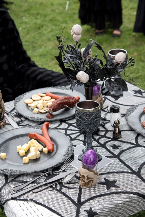 ~▪~ Victorian Picnic ~▪~Photo 1, 2, 3, 4 & 6: by Jeannine Völkel (MDR Jump)Photo 5: by Oskar