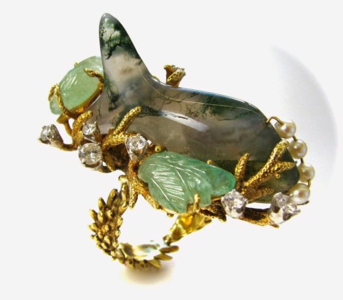 Moss Agate for new beginnings .. Ring by Barbara Anton (1926 – 2007) Source: http://kklostermanjewel