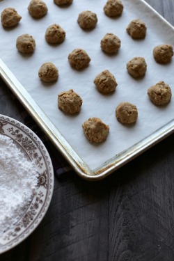 foodffs:  Butter Walnut Cookies  Really nice