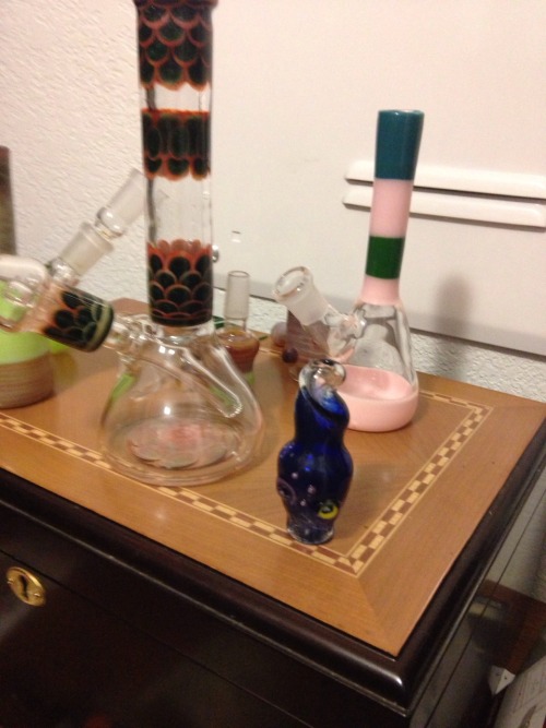 Smells Like Bong Water
