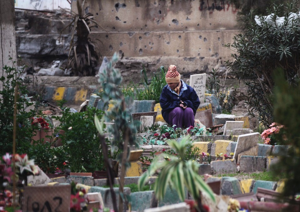 fotojournalismus:  Syria 2014 1. Deir al-Zor, Feb. 3. (Khalil Ashawi/Reuters) 2.