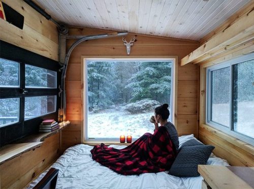 tinyhousetown:The Mason Cabin (160 sq ft)