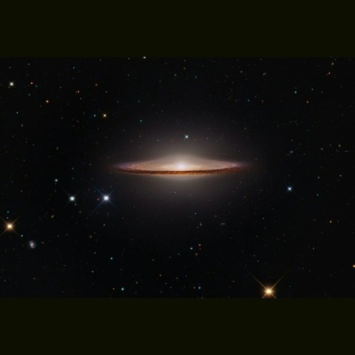 Sex M104: The Sombrero Galaxy #nasa #apod #m104 pictures