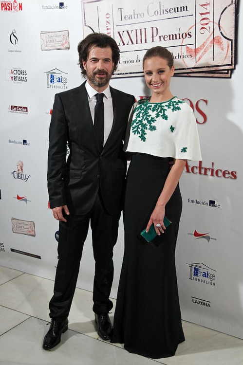Michelle Jenner and Rodolfo Sancho - on the red carpet for “Isabel” (2011-2014) Happy Birthday,dear 