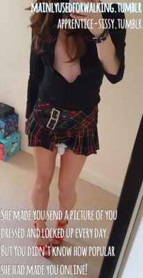 apprentice-sissy:  I love captioning pictures of people who look as stunning as this! Of course it only feels right to add their tumblr too! now excuse me while I sit here jealous of her body! x