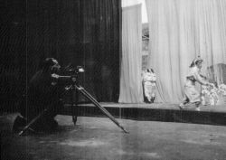  Chris Marker during the filming of Dimanche à Pekin (Sunday in Peking), 1956.  