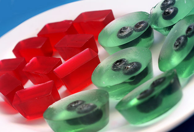 wikihow:  10 Classic Drinks As Jello Shots1. Rum and Coke Jello Shots.2. Jaeger Bomb