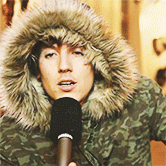spliffed:  Oliver Sykes + Facial Expressions 