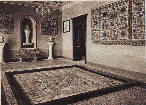 sibyllalibica: The Saraya in the 30s. The courtyard and the Museum. Tripoli. Colonial Libya. The Sar