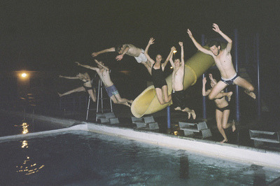 highschool-whores:  toxicdasie:  grunge-delrey:  moonlitcraze:  velvet-m0nsters:  can-u-nott-pls:  I follow back similar blogs ☾  ✞grunge/disposable blog✞  not in the swing of things    ✞☾☯∆  free drugs here