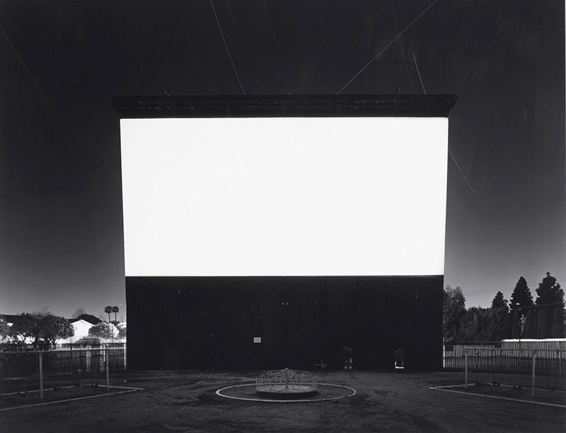 ryanpanos:  Theater Series | Hiroshi Sugimoto | Socks Studio Starting in the late
