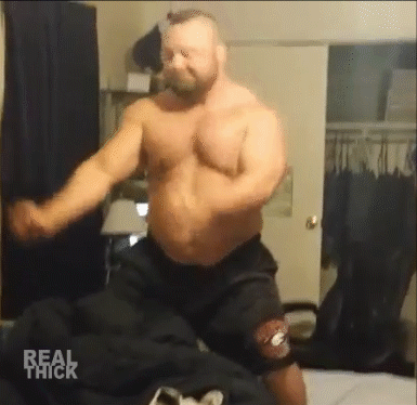 real-thick:  Musclechub Training [more gifs]