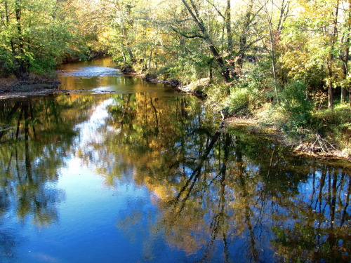 Looking up and down the Maiden Creek.