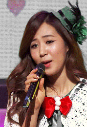 sonesource: Soshi Christmas Countdown 🎄 December 5th: Kissing You (Christmas Fairytale)  