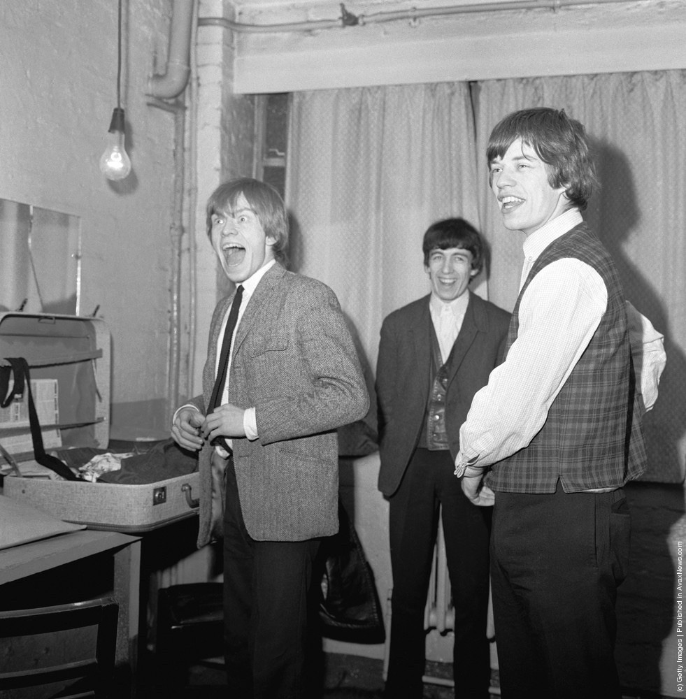 goo-goo-gjoob-goo-goo:   A jolly Brian Jones pictured with  (from left to right;