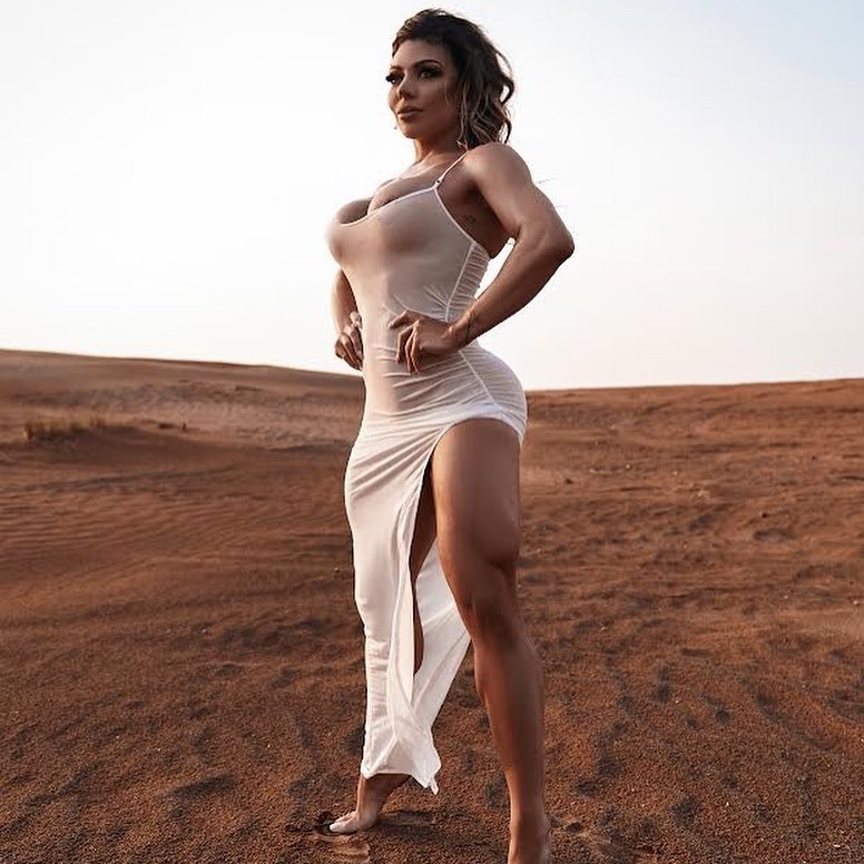 nimrodking15:crazy4-brazilians:Izabelle Paula 🇧🇷 Gorgeous!