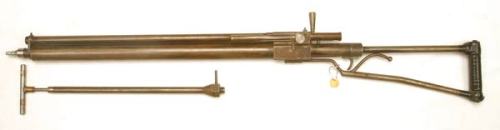 peashooter85:Italian Partisan Air Rifle,Apparently this strange air rifle was a weapon concocted by 