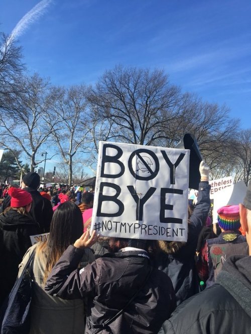 underscorekal: obama-biden-memes: Best of Woman’s March 2018 im crying at the last one