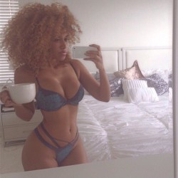 brown-princess:  beautifully–mixed:  Aisha Thalia