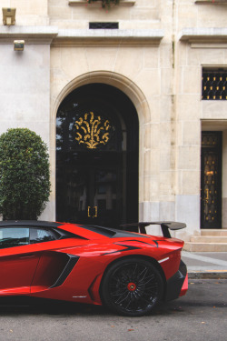 motivationsforlife:  luxeware:  Aventador SV | Photographer | LW    